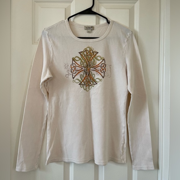 ONE WORLD Tops - 2 for $10 📌 One World Live and Let Live - Large Long Sleeve Top - EUC!